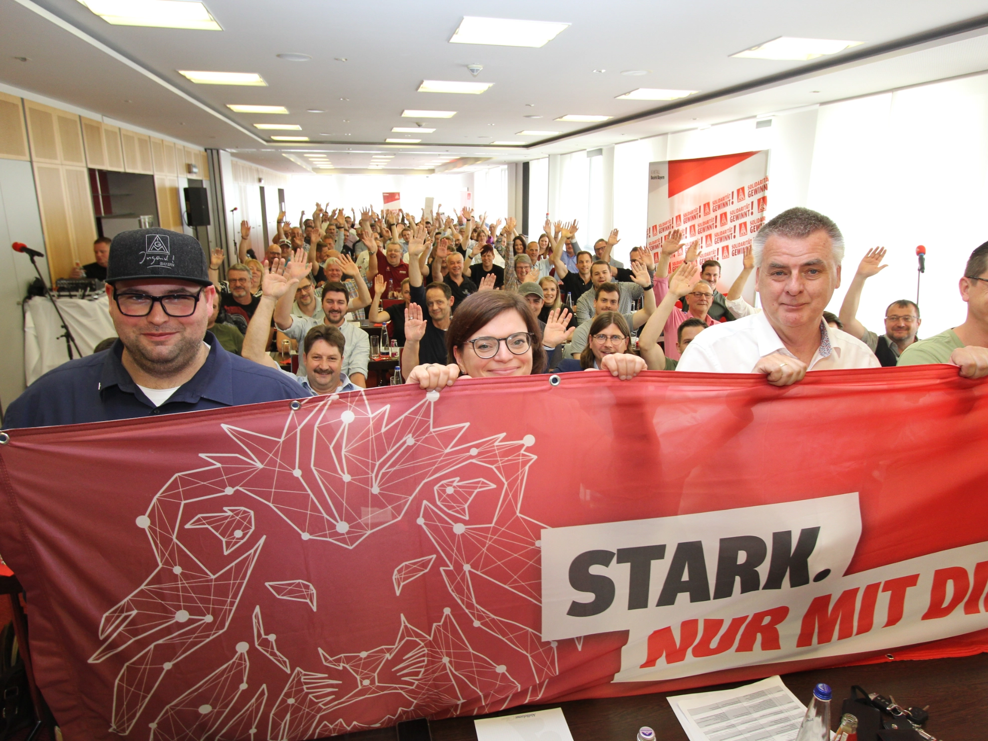 Abstimmung Forderung Tarifkommission Metall&Elektro