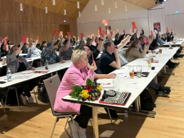 Wir machen Delegiertenversammlung! 