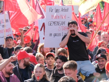 IG Metall will mit 7 Prozent mehr Geld Kaufkraft und Konjunktur ankurbeln